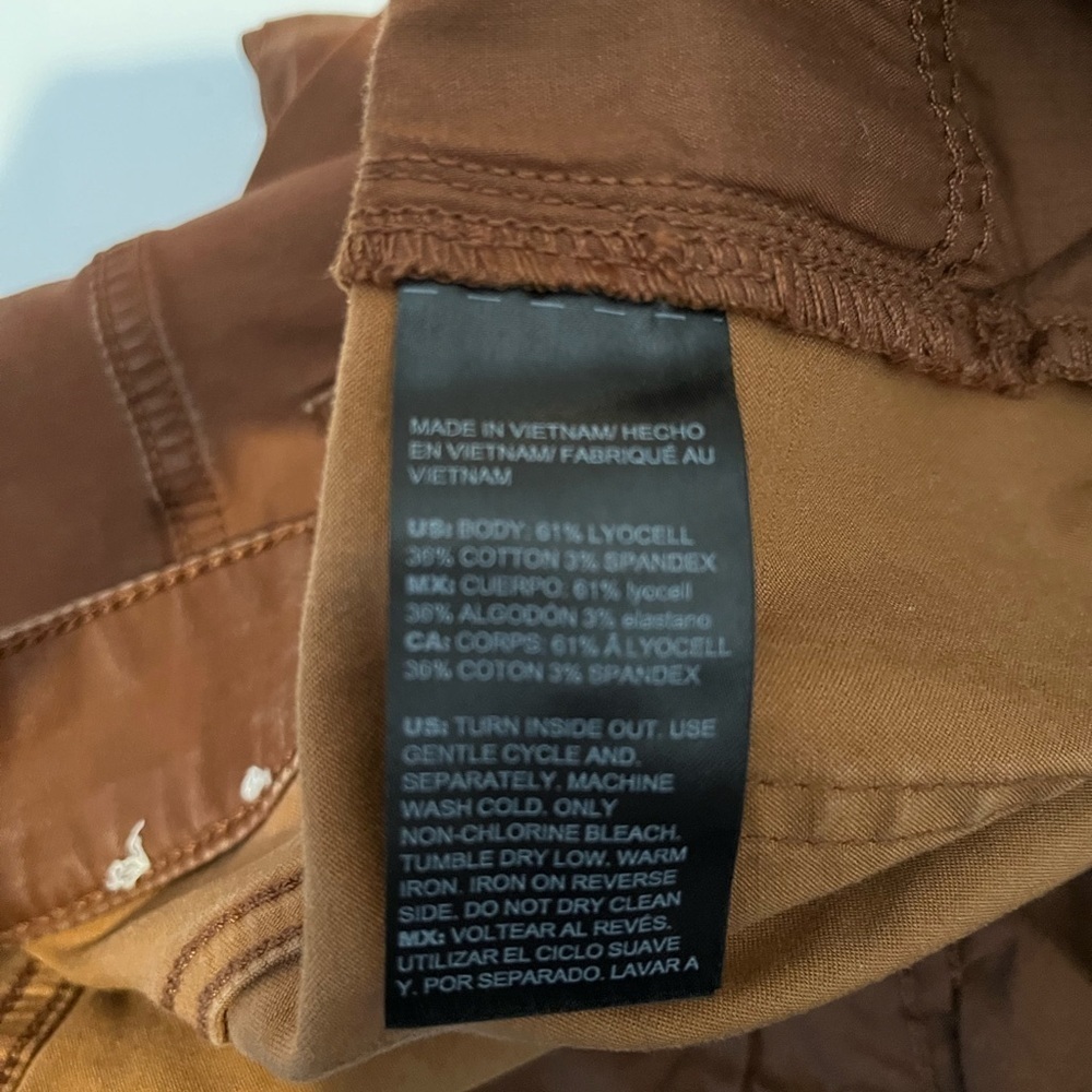 Coated Jeans - Picture 5 of 6